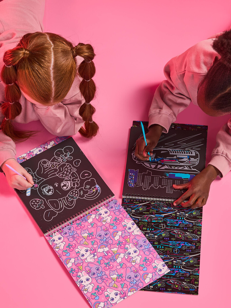 libro para rascar de ojos brillantes