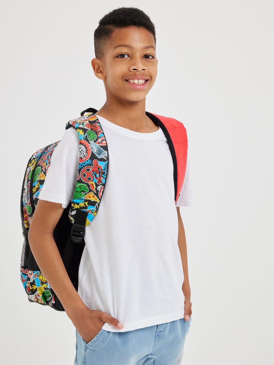 mochila clásica de marvel