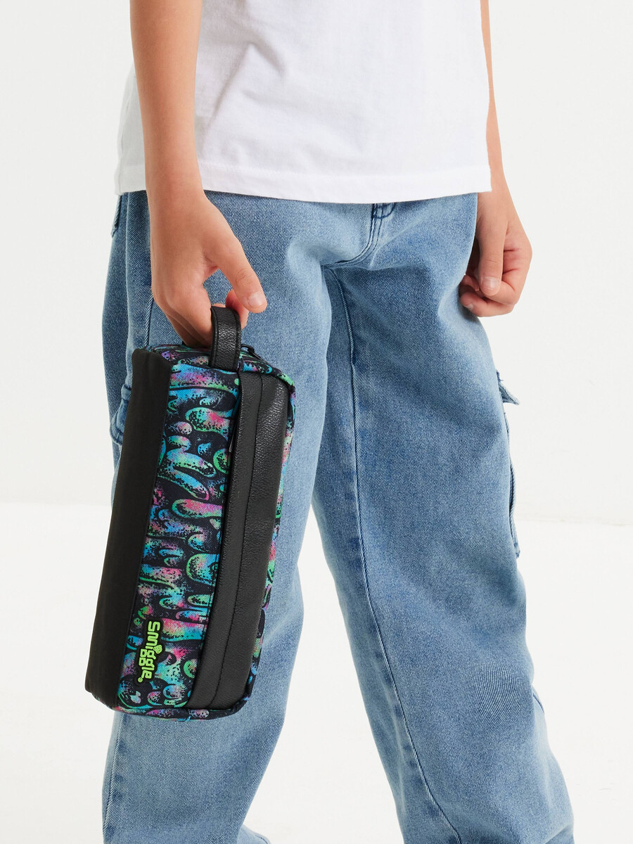 estuche para lápices surreal essentials