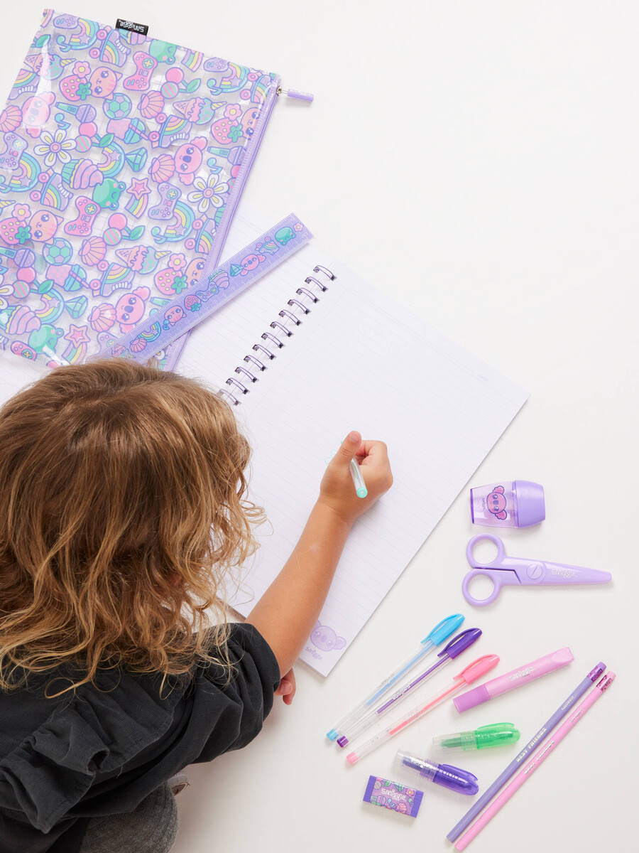 pack de regalo de artículos de papelería esenciales a4 de curious