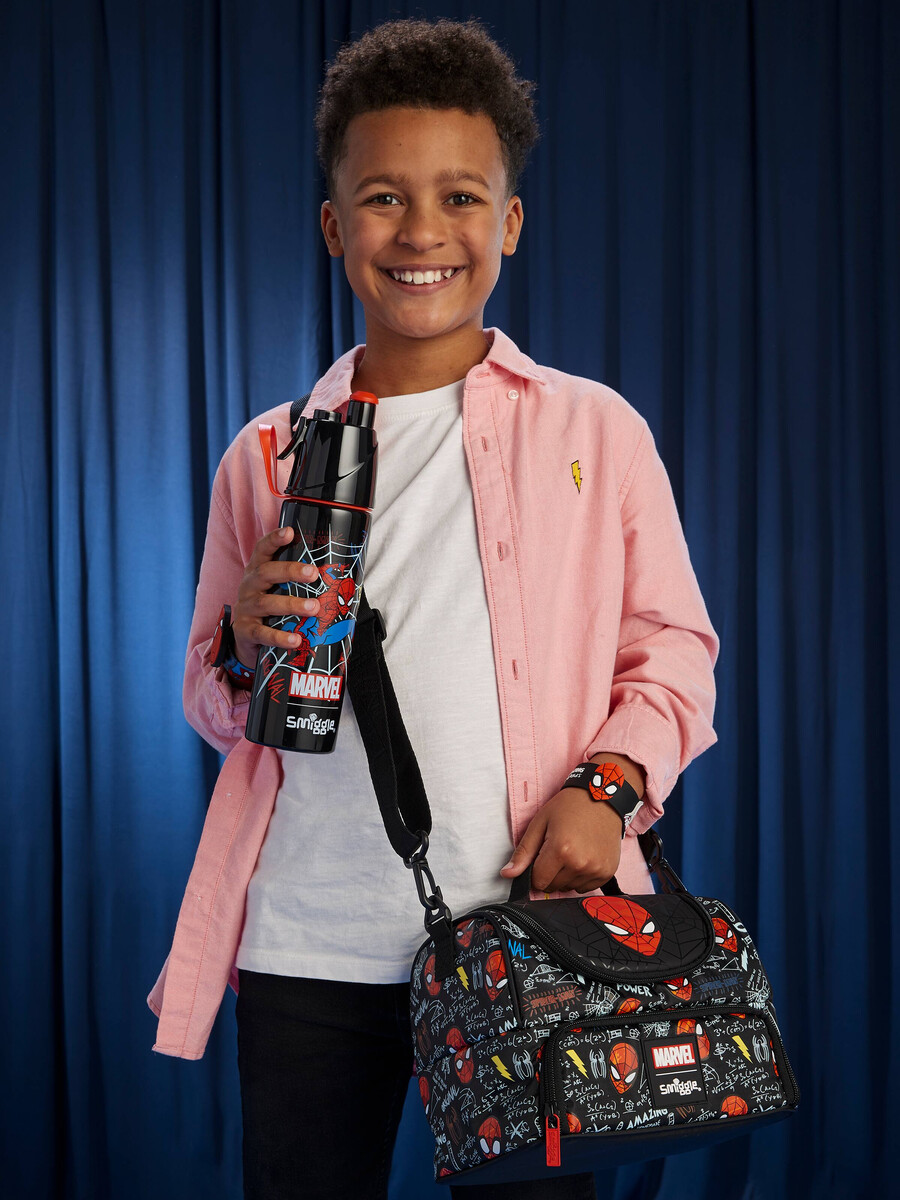 fiambrera de spider-man con doble bolsillo y correa